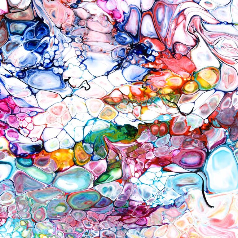Dansk kunst til hjemmet med moderne farver, abstrakt balance og tydelig visuel identitet til vægge med forskellig størrelse og funktion